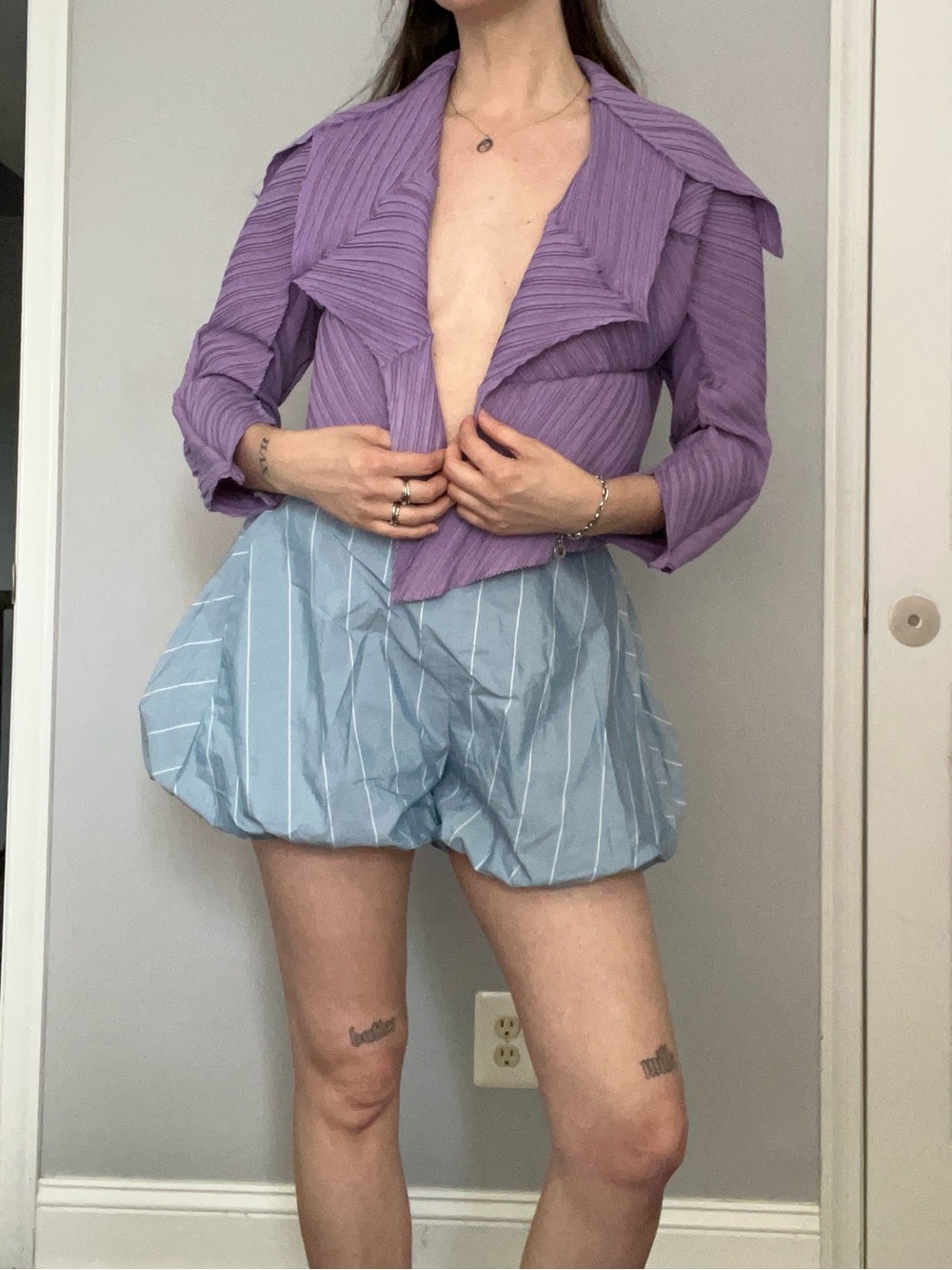 Tibi Striped Tech Poplin Bubble Short - Picture 3 of 7